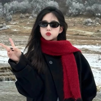 夫妻三年老婆不识真面目苍穹之上